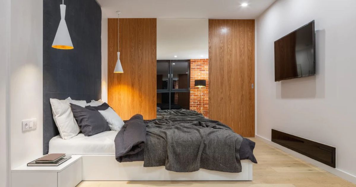 How to Find the Perfect TV Height for Your Bedroom